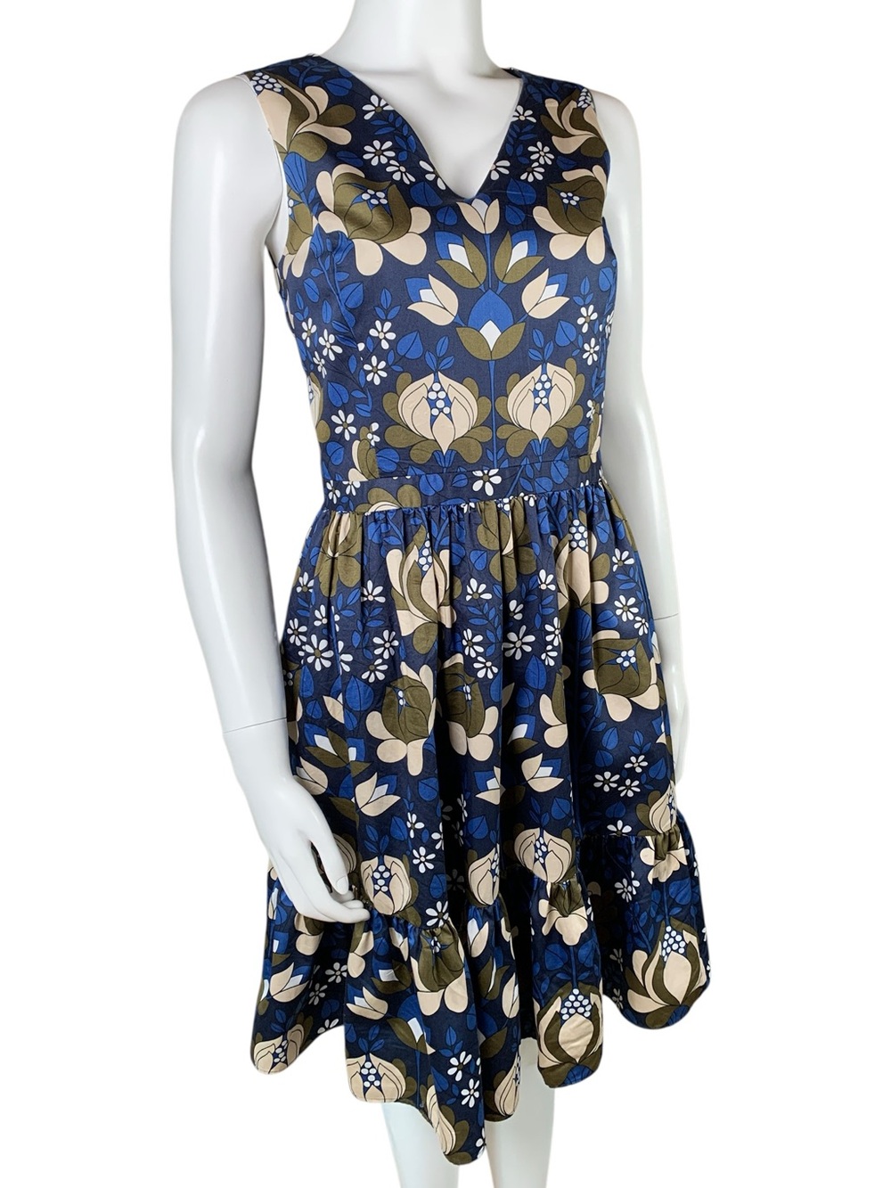 Brooks Brothers Red Fleece Cotton Botanical Print Fit Flare Dress Size 4
